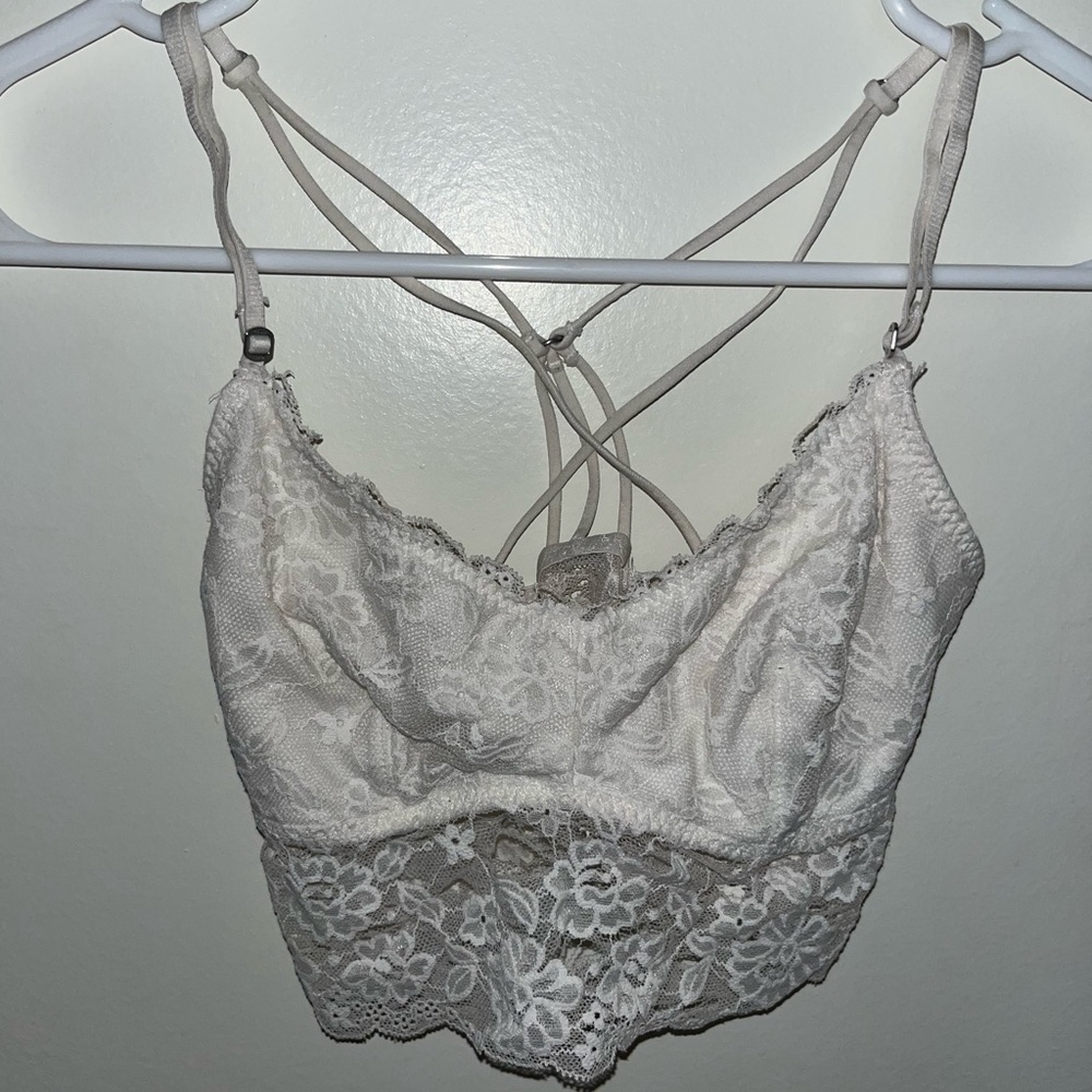 super cute white lace tank top, adjustable straps